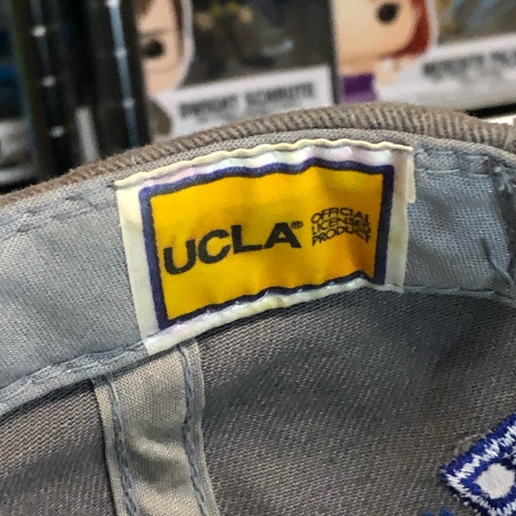 Vtg UCLA Bruins Embroidered Logo Snapback Baseball Cap Hat - Picture 10 of 10